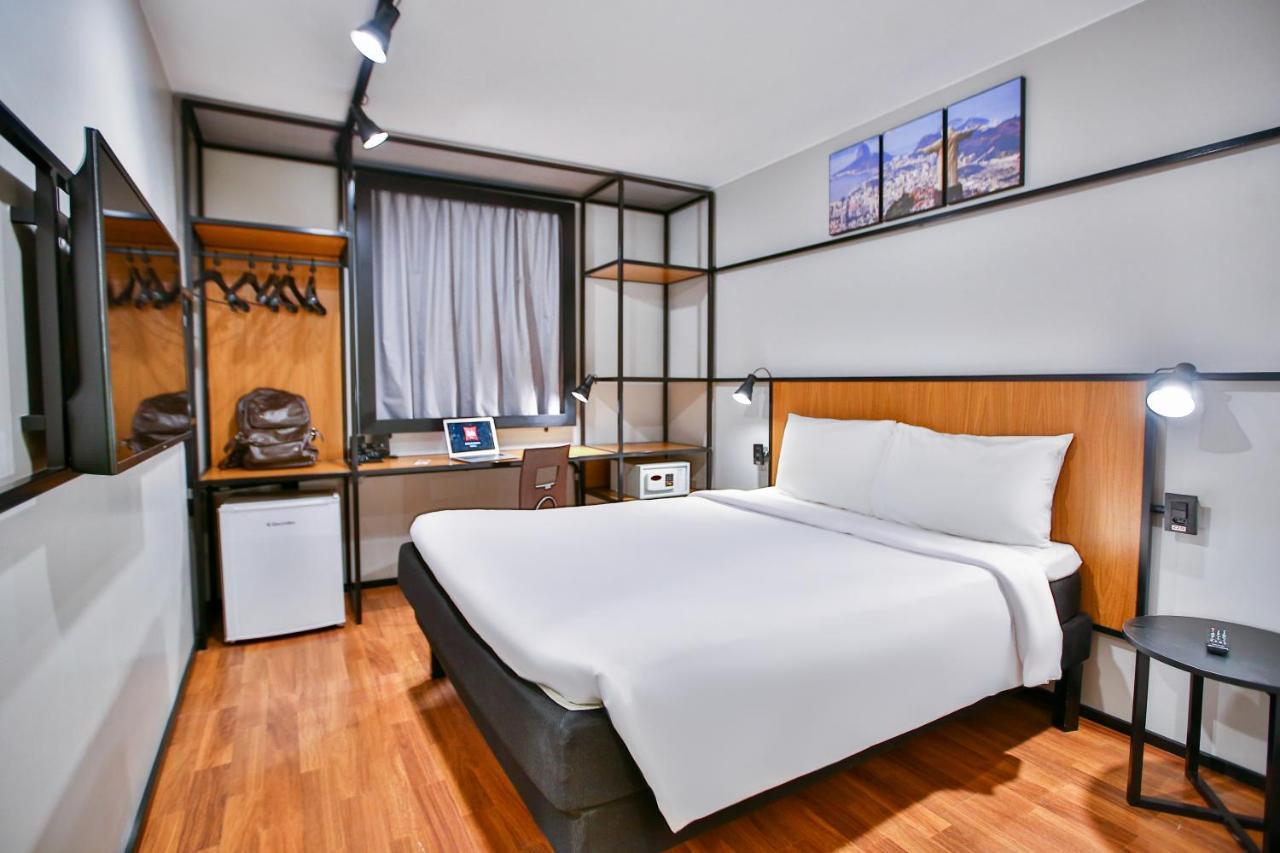 Ibis Copacabana Posto 2 Ріо-де-Жанейро Екстер'єр фото