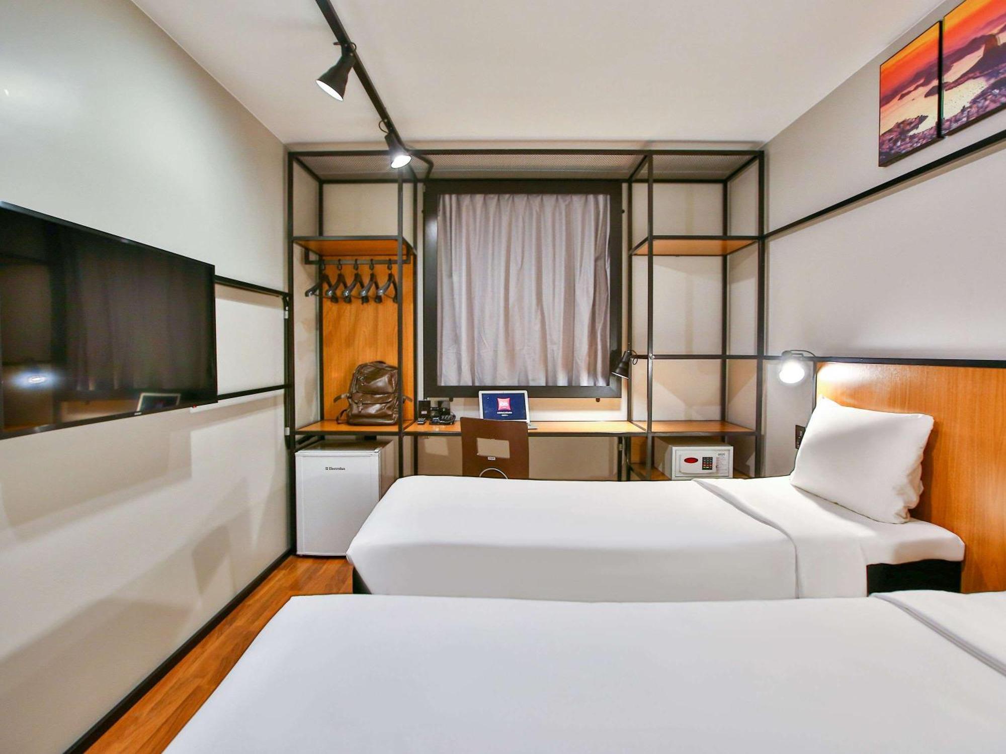 Ibis Copacabana Posto 2 Ріо-де-Жанейро Екстер'єр фото