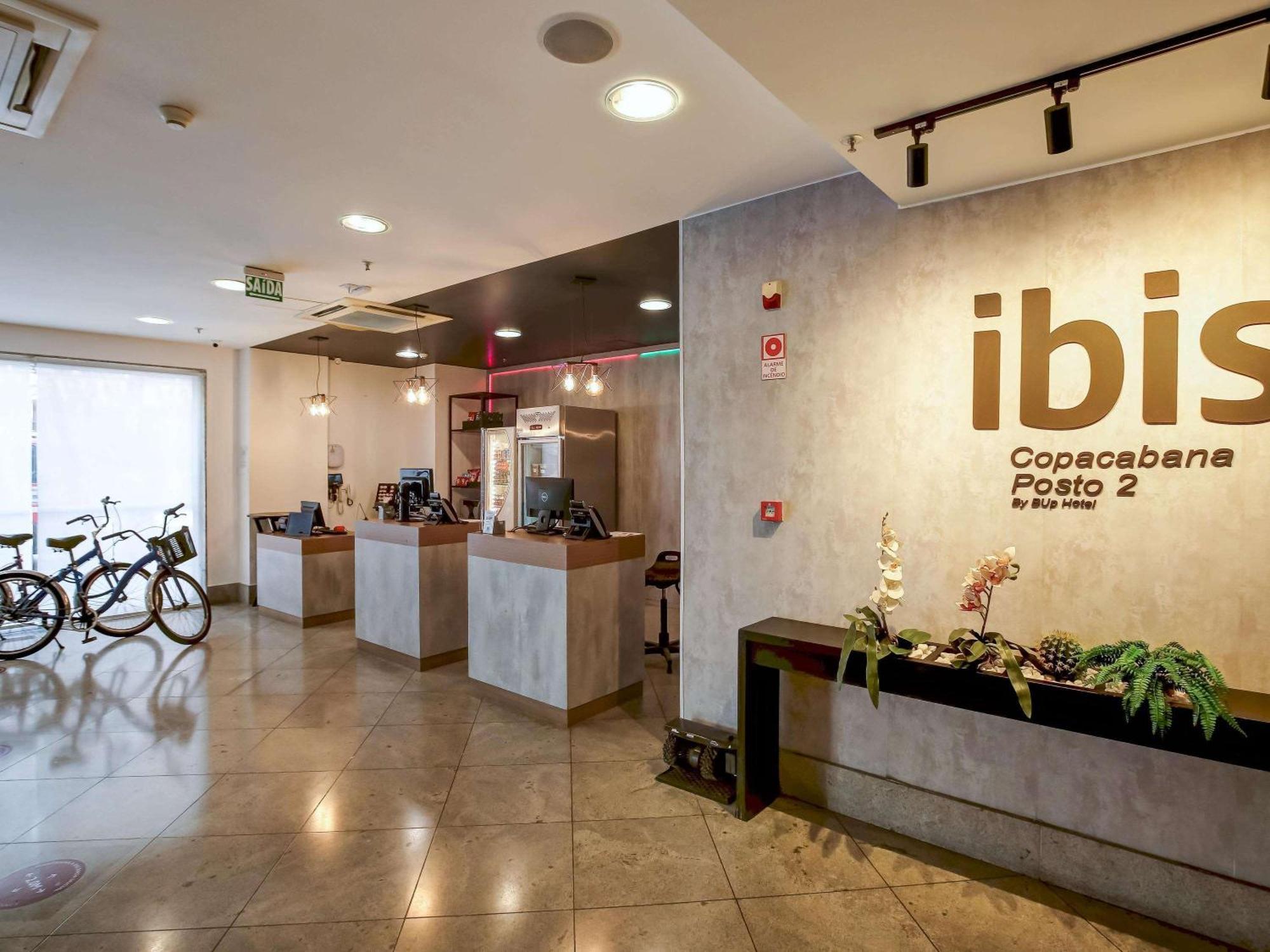 Ibis Copacabana Posto 2 Ріо-де-Жанейро Екстер'єр фото