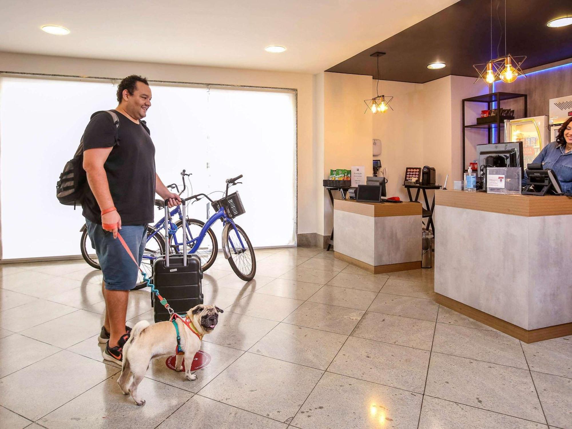 Ibis Copacabana Posto 2 Ріо-де-Жанейро Екстер'єр фото