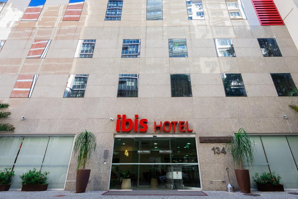 Ibis Copacabana Posto 2 Ріо-де-Жанейро Екстер'єр фото